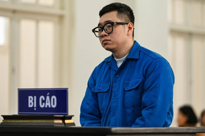 Đặng Chí Thành tại cơ quan công an.