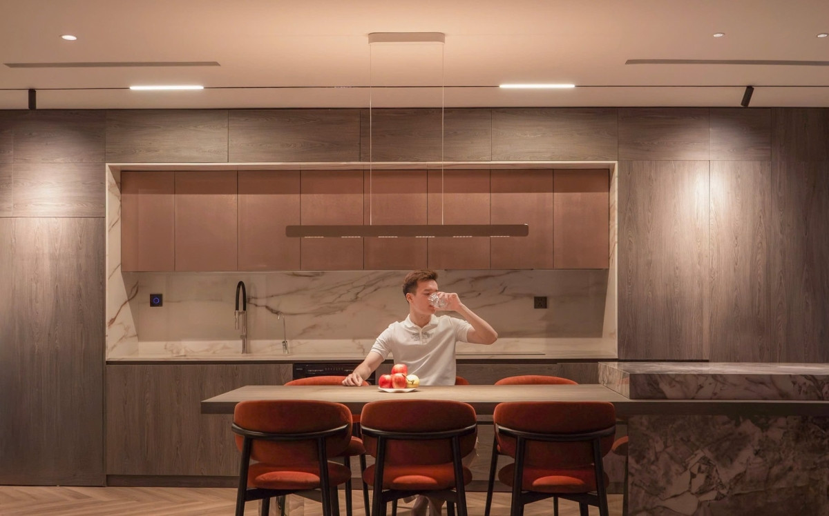 Khám phá căn hộ thông minh của Tiền vệ Hoàng Đức tại Hà Nội - Ảnh 8.