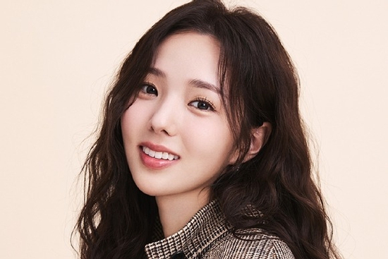 Đúng 6h sáng mai, thứ Sáu 8/1/2026, 3 con giáp 'cá chép hóa rồng', giàu lên bất chấp, số đỏ như son