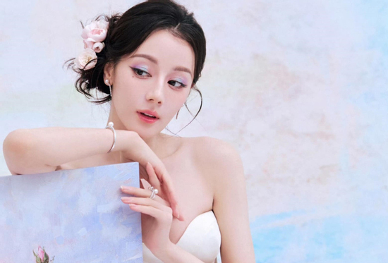 Sau hôm nay, thứ Năm 8/1/2026, thời tới cản không được, 3 con giáp phú quý tự nhiên đến, càng có tuổi càng giàu sang sung túc