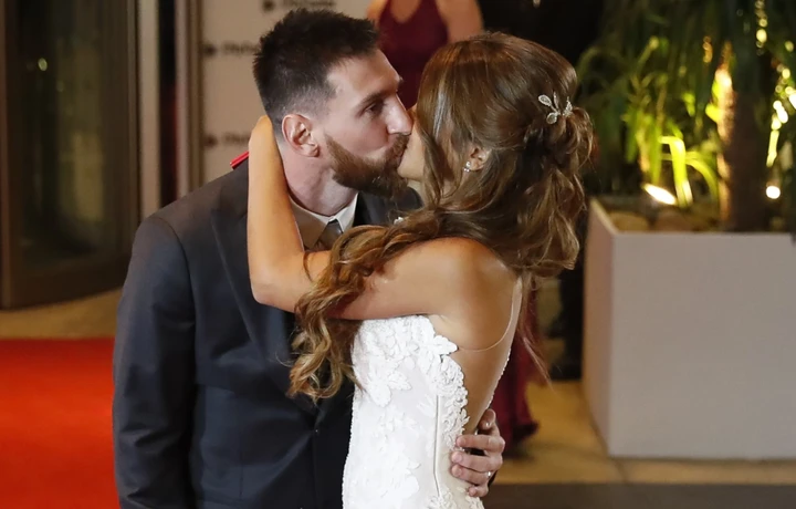 Đám cưới của Messi và Antonela được truyền thông gọi là