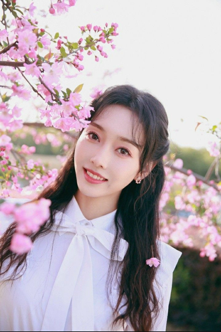 Trúng số độc đắc sau 16h30 chiều nay (8/1/2026), Thần Tài 'dúi tiền vào tay', 3 con giáp sự nghiệp thăng hoa không ngờ, chẳng lo tiền bạc, phúc lộc dồi dào - Ảnh 1