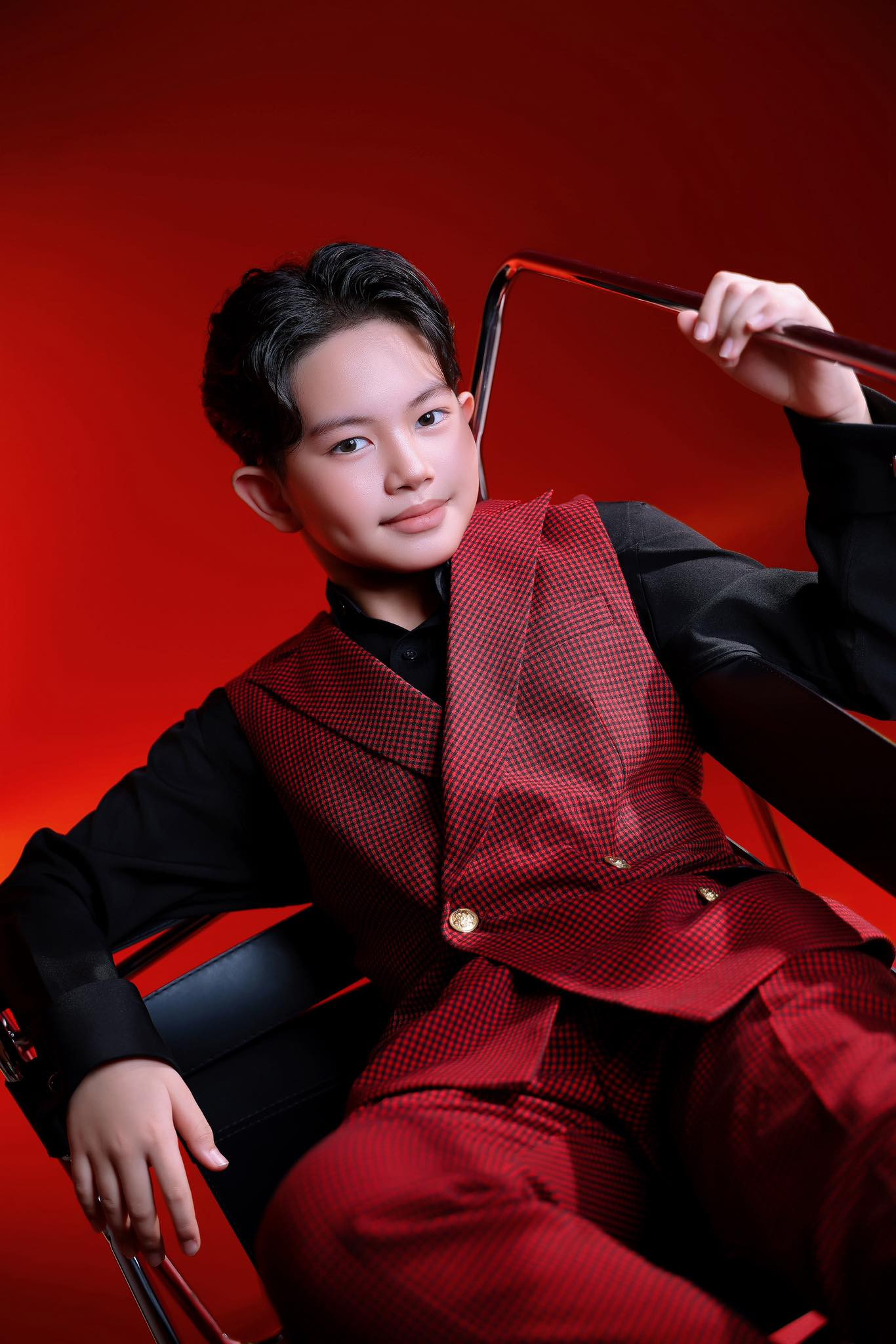 Phan Hiển 'giật mình' vì sự cao lớn của con trai 10 tuổi - Ảnh 6.