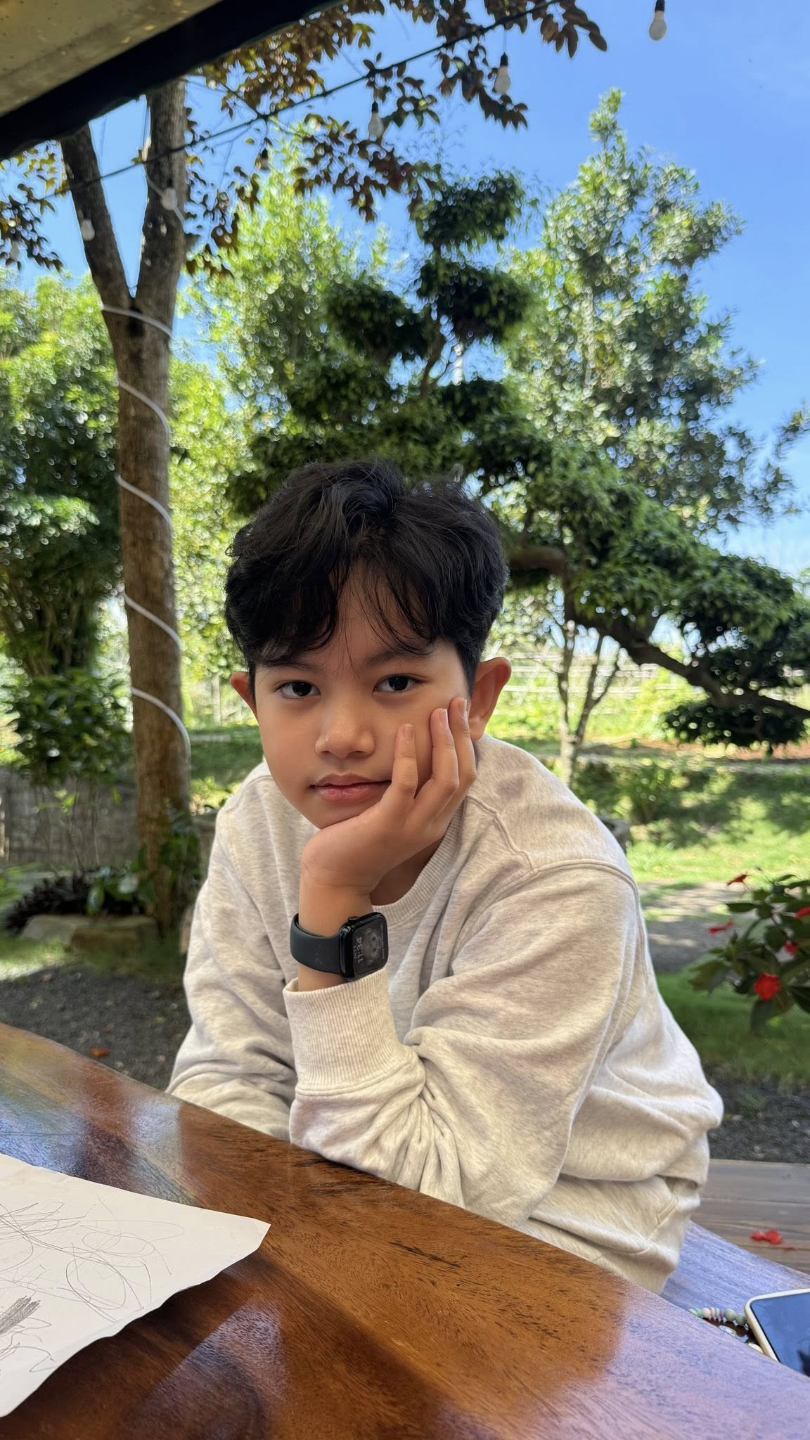 Phan Hiển 'giật mình' vì sự cao lớn của con trai 10 tuổi - Ảnh 4.