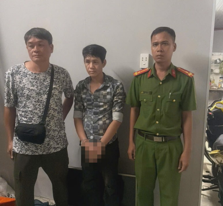 Đối tượng truy nã Nguyễn Ngọc Việt bị bắt sau 18 năm lẩn trốn. (Ảnh: CACC)
