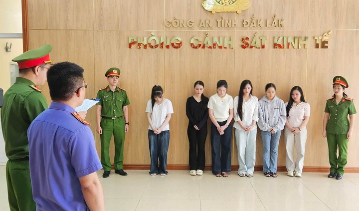 Các bị can trong vụ án. (Ảnh: CACC)