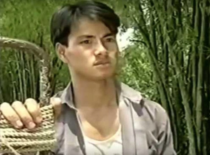NSND Xuân Bắc vào vai Cường, bạn trai ở quê của Mai trong Chuyện nhà Mộc.