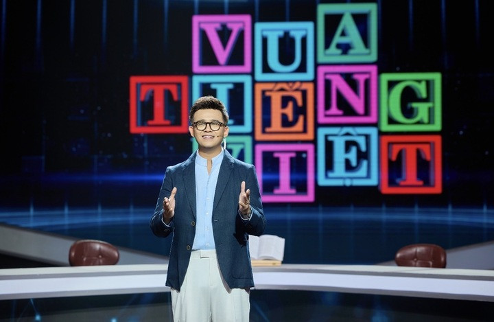 MC Đức Bảo dẫn dắt “Vua Tiếng Việt” mùa mới sở hữu học vấn đáng nể.
