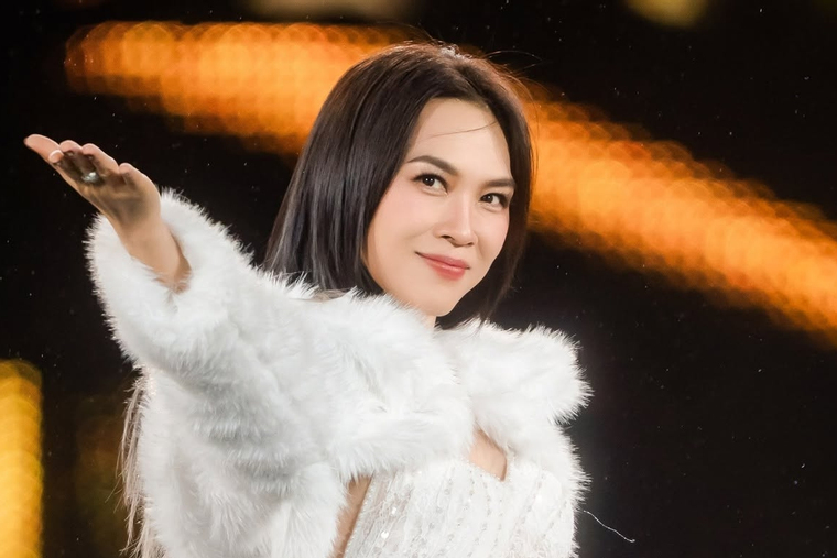 Thủ khoa Nhạc viện thành công nhất Việt Nam: 5 phút bán hết 10.000 vé, gia tài 30 năm nhiều không đếm xuể