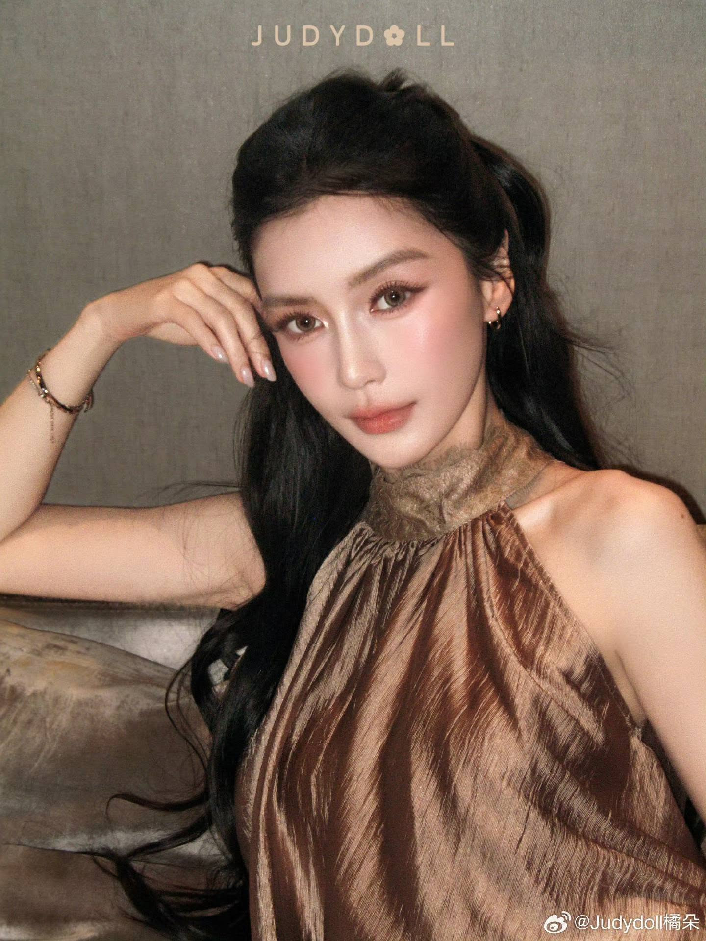 Angelababy bật khóc vì bị chê già, tiết lộ áp lực khi ngoại hình bị soi xét - Ảnh 3