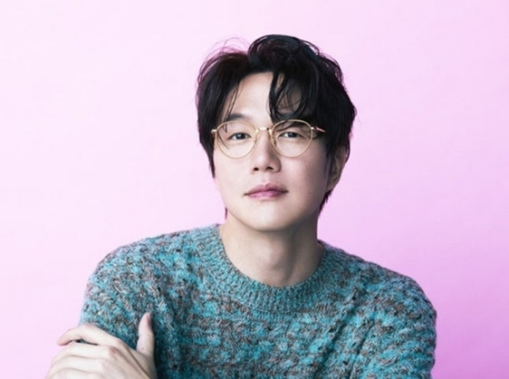 Sung Si Kyung mệnh danh ‘’hoàng tử ballad‘’ của Hàn Quốc.