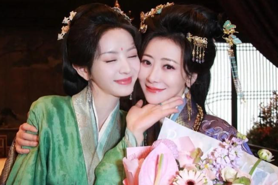 Trần Tử Hàm gây chú ý ở tuổi 51 trong phim mới cùng Điền Hi Vi