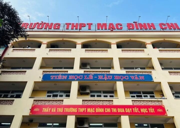 Trường THPT Mạc Đĩnh Chi (xã Nội Bài, Hà Nội) báo cáo chi tiết sự việc về nam sinh hành hung cô giáo trên lớp. (Ảnh: GD&TĐ)