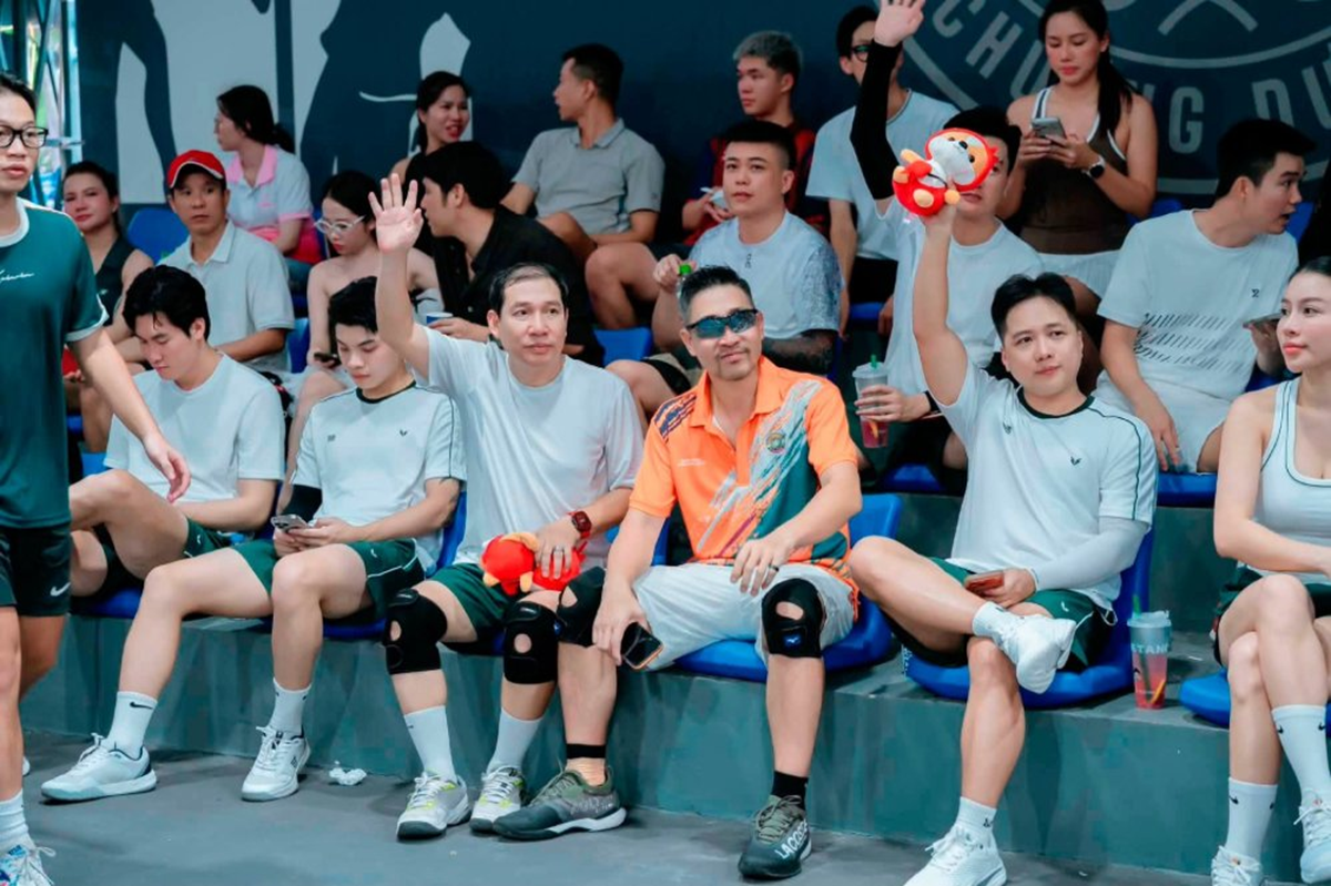 Danh hài Quang Thắng nói thẳng chuyện phẫu thuật thẩm mỹ, hé lộ lý do giữ nguyên chiếc mũi - Ảnh 3.