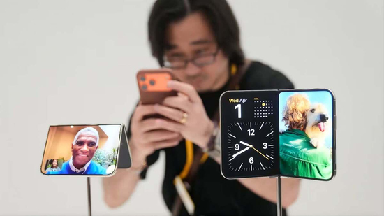 Giá iPhone Duo tại Việt Nam đắt hàng đầu Đông Nam Á