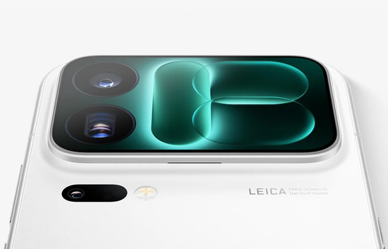 Xiaomi 18 Pro Max lộ giá 'sốc' 2.000 USD: Đắt hơn cả iPhone Pro Max cao cấp