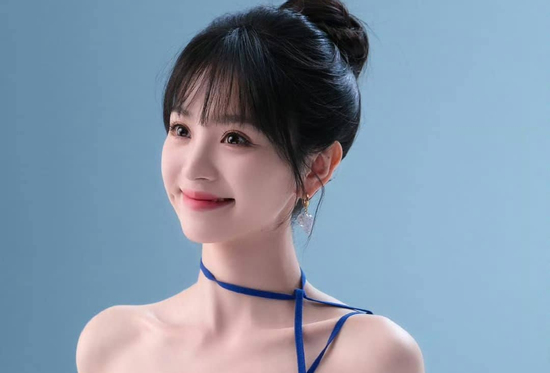 Cuối ngày hôm nay (23/10/2026), 3 con giáp phúc khí tựa biển đông, tiền tài nhiều vô kể, công danh sự nghiệp thăng tiến