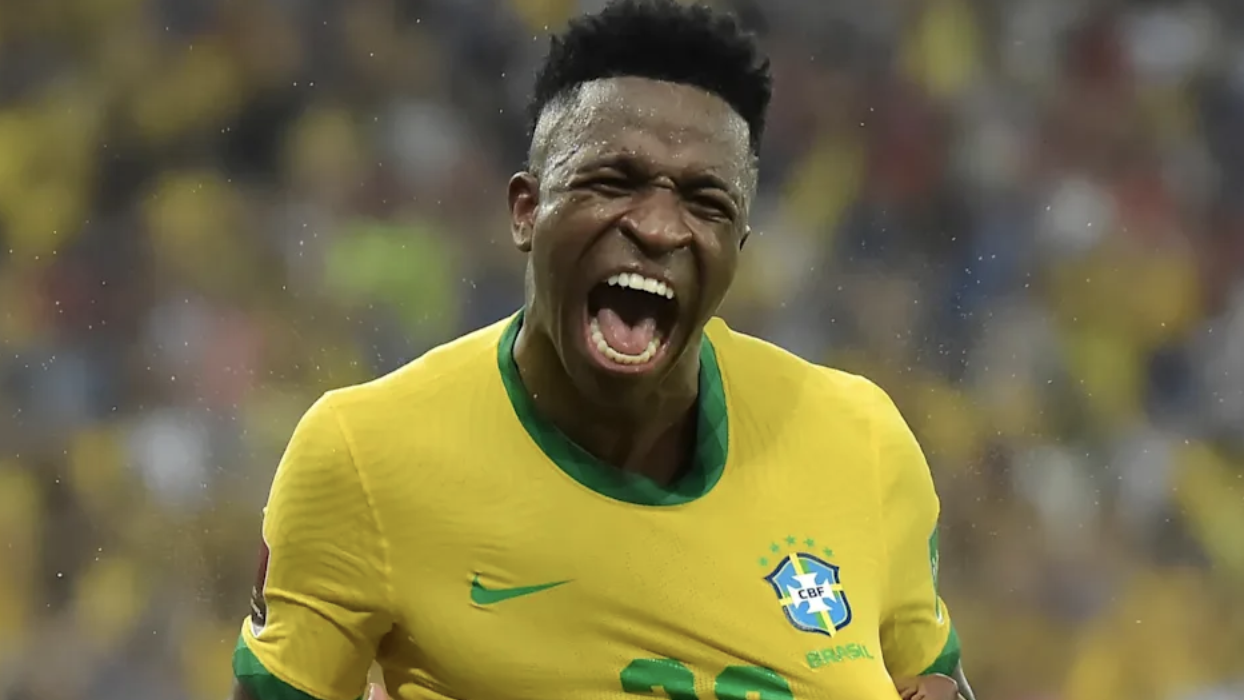 Ronaldo thắng áp đảo Messi trong cuộc đua kiếm tiền, dẫn đầu danh sách của Forbes插图5 anh man hinh 2026 10 23 luc 125939