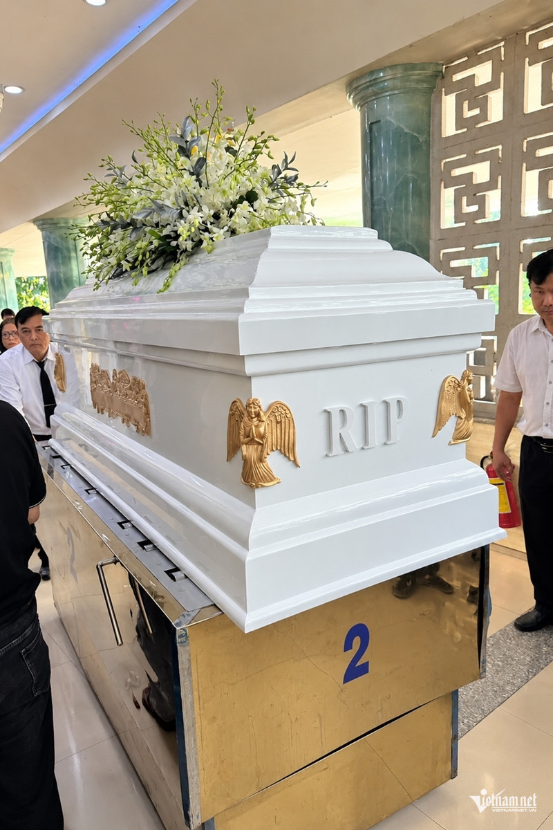 https://static-images.vnncdn.net/vps_images_publish/000001/000003/2026/10/26/w-vinh-son-09-881.jpg