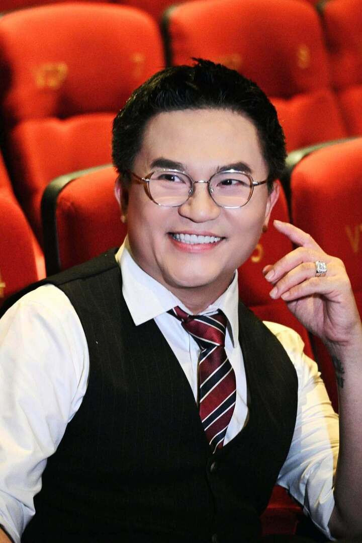 Đại Nghĩa là MC giàu có nhất nhì showbiz Việt.