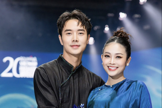 2 MC VTV lấy chồng kém tuổi: Người chờ con gần 5 năm, người cưới cầu thủ