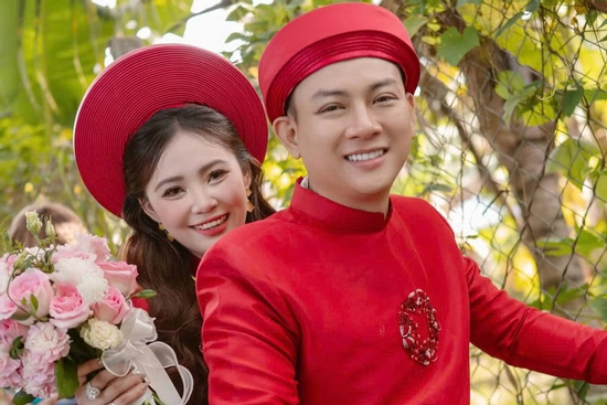 Ảnh chưa công khai ở đám cưới Hoài Lâm