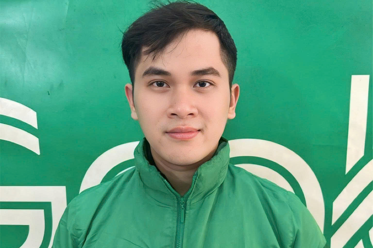 4 nghệ sĩ Việt chạy xe ôm, bán cà phê vỉa hè mưu sinh là ai?插图3 1791460336968_1491956690398542899_2995255404741321750_41db07e9a2801c84ff121e7fd96e5aa7.jpg