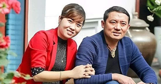 Các nghệ sĩ Việt ly hôn nhiều lần nhất, danh ca đình đám có 4 vợ và 14 con