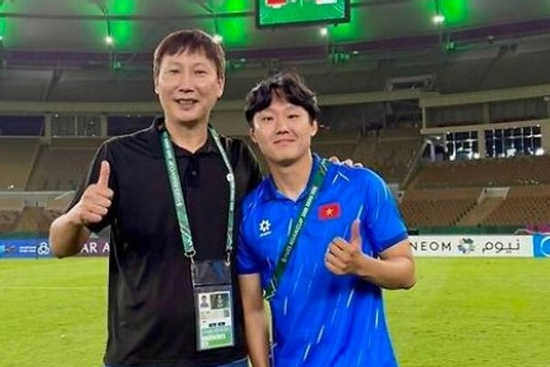 Trợ lý của HLV Kim Sang-sik trải lòng, hé lộ bí kíp giúp U23 Việt Nam chói sáng ở giải châu Á