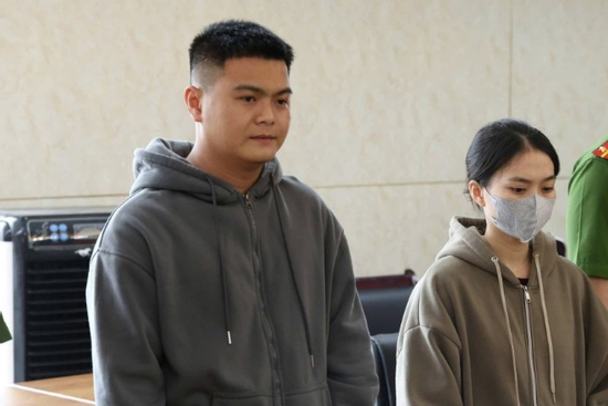 Buôn bán, sản xuất hàng nghìn sản phẩm rong biển giả, hai vợ chồng trẻ ở Đà Nẵng lĩnh án