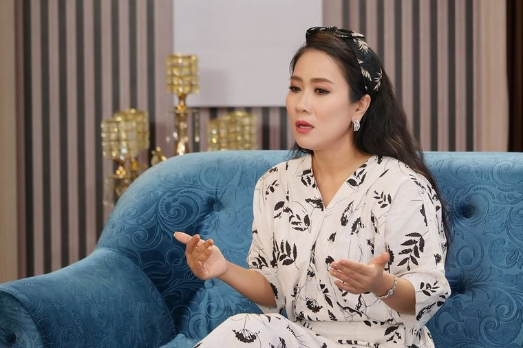 Một NSƯT nói thẳng chuyện 'ma cũ bắt nạt ma mới'