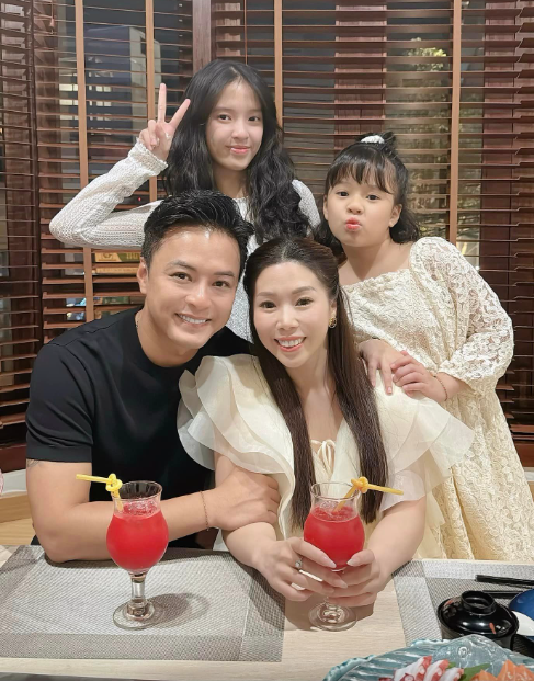 Tiết lộ cuộc hôn nhân 18 năm của Hồng Đăng và bà xã - Ảnh 3