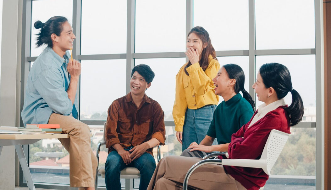 Vận hạn 12 cung hoàng đạo năm 2026: Người tiền vào ào ạt, kẻ lao đao giữa sóng gió - Ảnh 3.