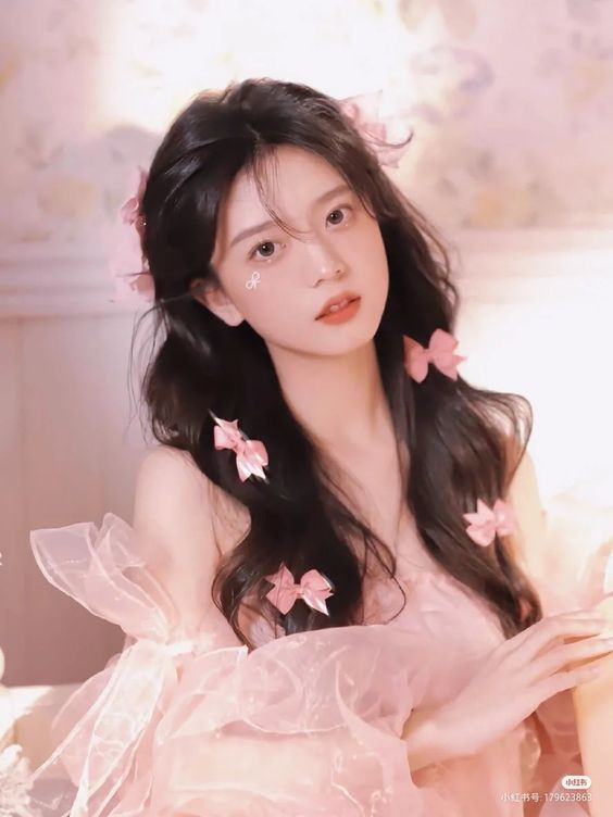 Đúng 6h sáng ngày mai, thứ Năm 12/3/2026, 3 con giáp kiếm tiền như 'mưa rơi', lộc lá đầy tay đầy túi, sự nghiệp hanh thông như 'diều gặp gió' - Ảnh 1