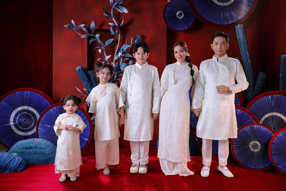 khanh thi phan hien .jpg