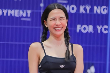 Vì sao ca sĩ Hà Nhi tính cách 'nhây' nhưng lại là 'nữ hoàng cháy vé'?