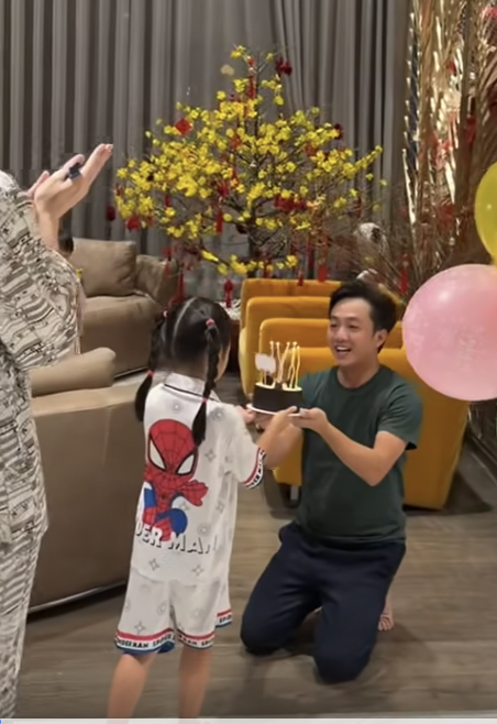 Cường Đô la hạnh phúc Bên gia đình trong sinh nhật đặc biệt năm 2026 - Ảnh 2.