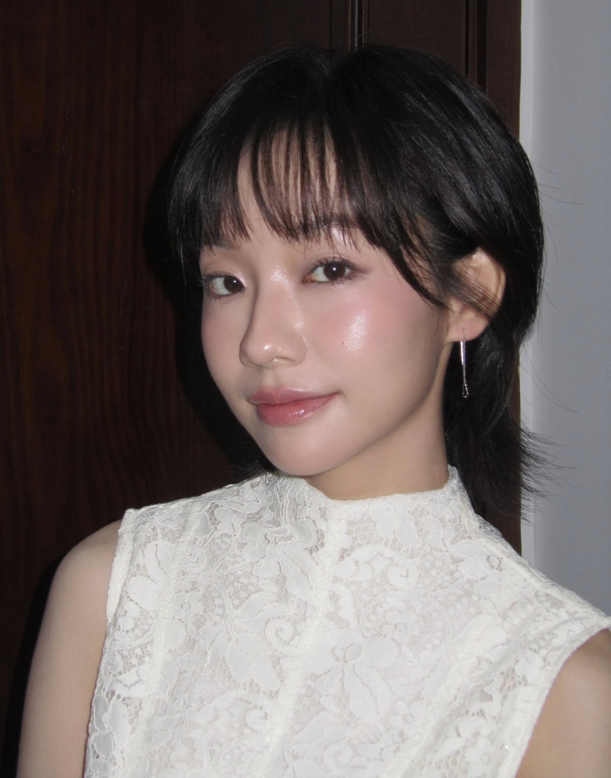 sac voc nu chinh dong cap cung thanh son trong Dong ho dem nguoc hinh anh 3