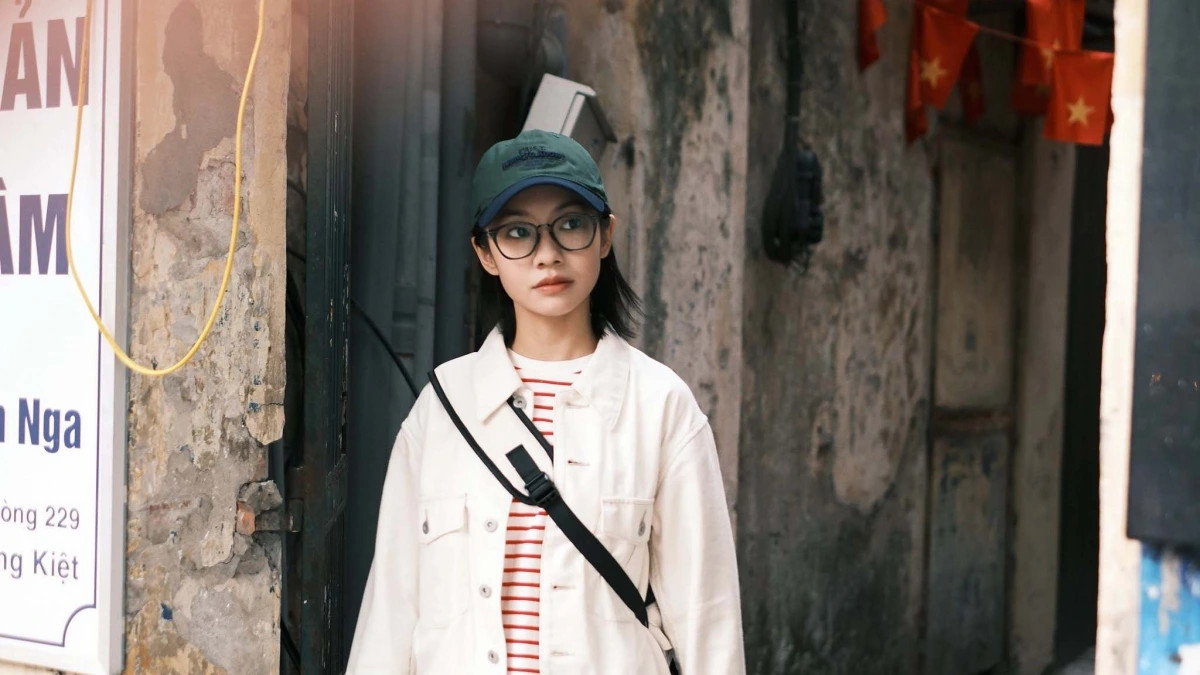 sac voc nu chinh dong cap cung thanh son trong Dong ho dem nguoc hinh anh 2