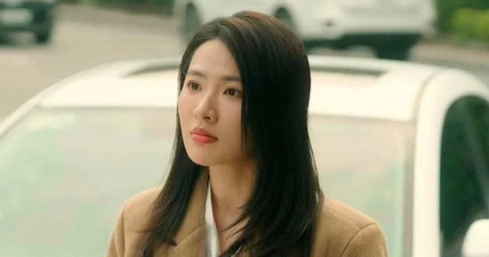 Minh Trang - Người tình màn ảnh của Steven Nguyễn gây tranh cãi