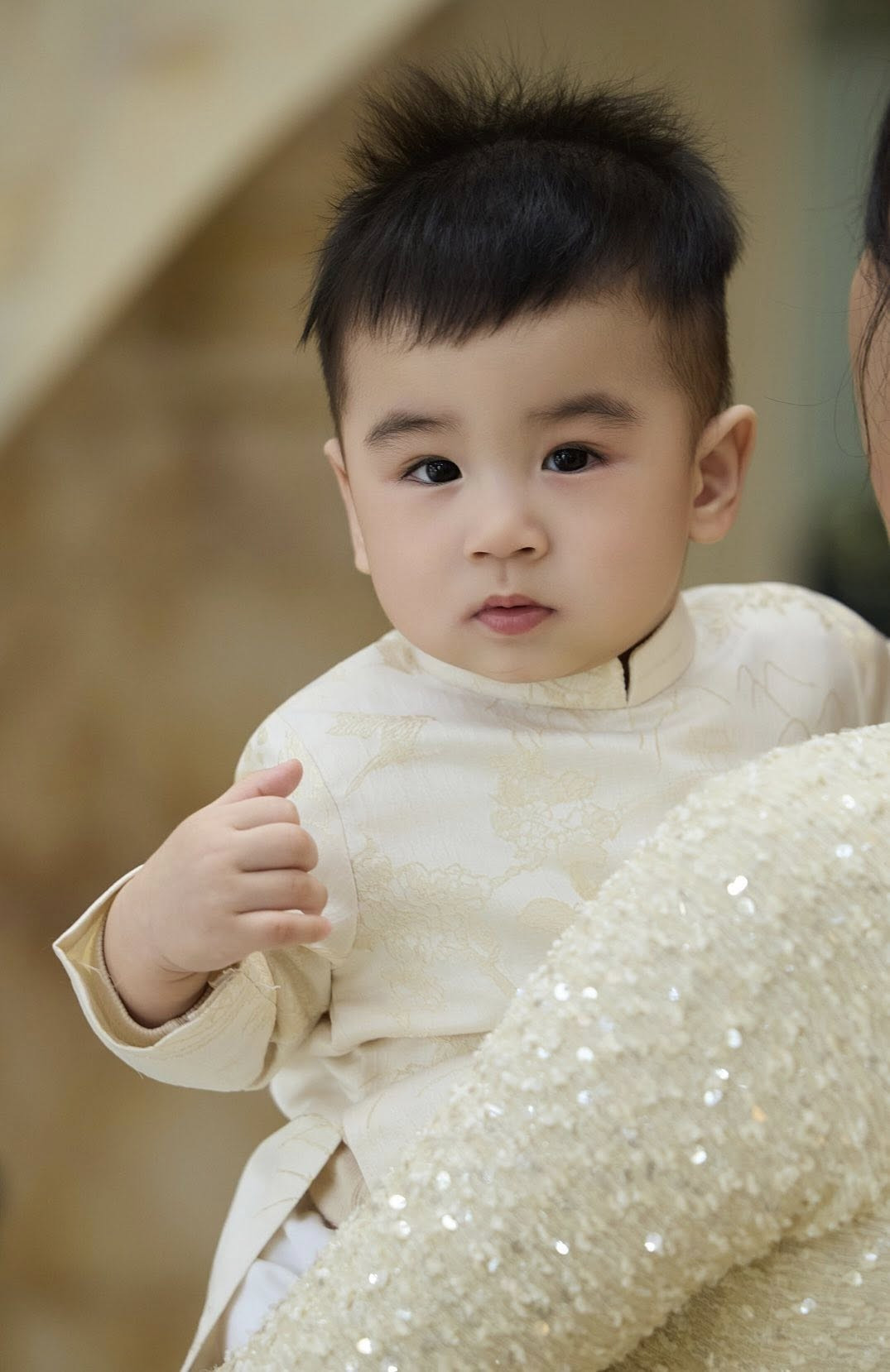 Biểu cảm đáng yêu của con trai MC Mai Ngọc khiến fan ' đốn tim ' 2026 - Ảnh 4.