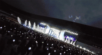 Lo ngại sự kiện ngoài trời chưa từng có tiền lệ