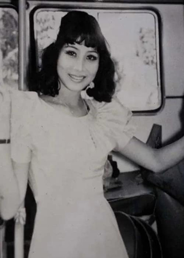 Một nữ NSND quê gốc Bắc Ninh tái hôn với tài tử điện ảnh một thời có cuộc sống viên mãn- Ảnh 2.