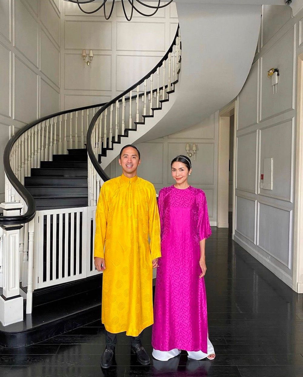 Thói quen áo dài Tết của Tăng Thanh Hà và Louis nguyễn khiến ai cũng muốn ' xin vía ' - Ảnh 4.