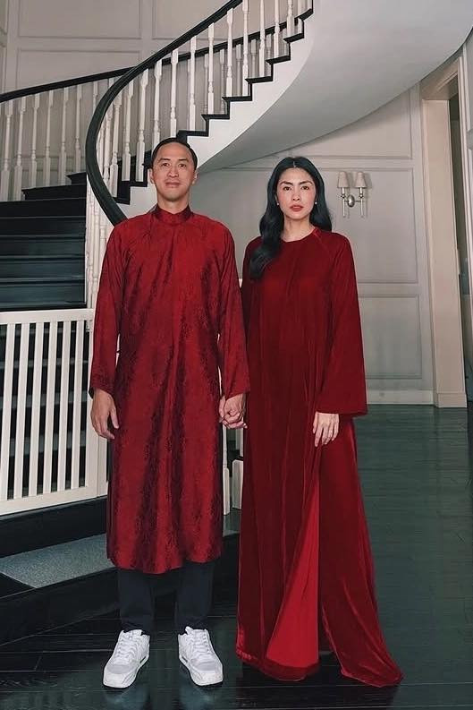 Thói quen áo dài Tết của Tăng Thanh Hà và Louis nguyễn khiến ai cũng muốn ' xin vía ' - Ảnh 1.