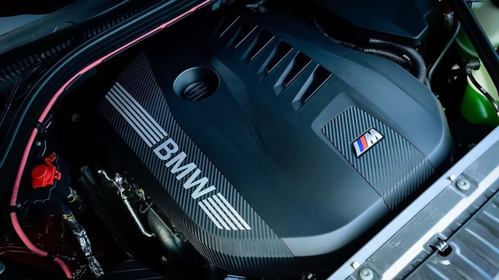 Xe mild-hybrid là một phiên bản cải tiến của xe hybrid thông thường, với đặc điểm