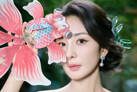 Kể từ ngày mai, thứ Sáu 20/2/2026, 3 con giáp ngẩng đầu thấy tiền, cúi xuống thấy bạc, sự nghiệp phát triển vượt bậc