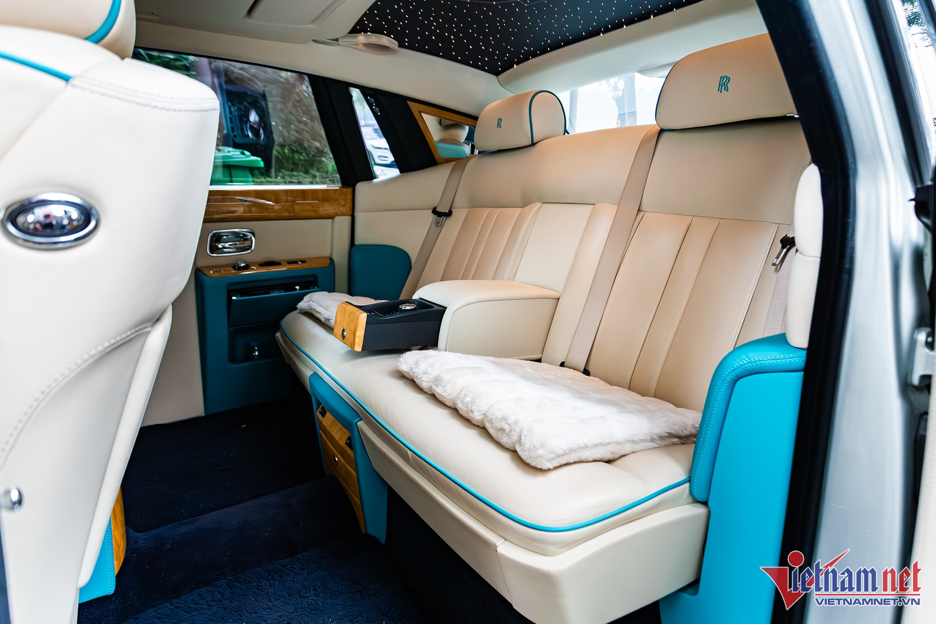 W-phantom hadar 10.JPG.jpg