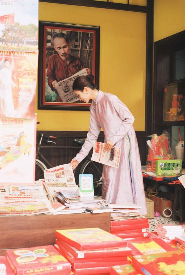 Cháu dâu NSƯT Chí Trung gây thương nhớ trong bộ ảnh áo dài Tết 2026 - Ảnh 5.