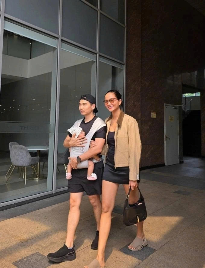 sao viet 2 2 diem my 9x khoe voc dang nuot na hinh anh 2